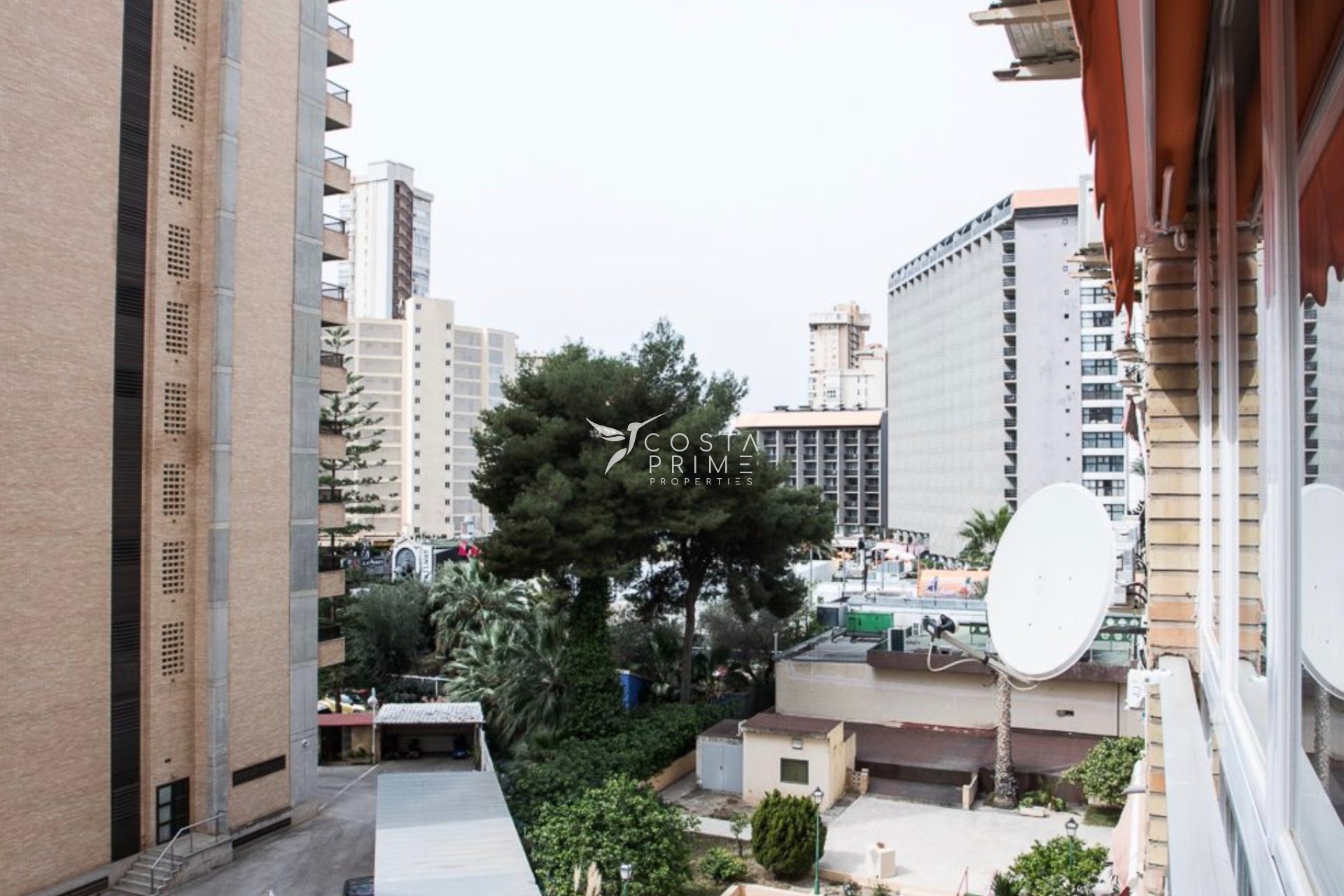 Wynajem długoterminowy - Mieszkanie w Bloku - Benidorm