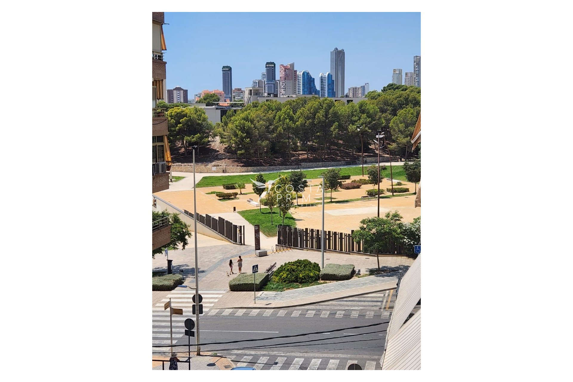 Wynajem długoterminowy - Mieszkanie w Bloku - Benidorm