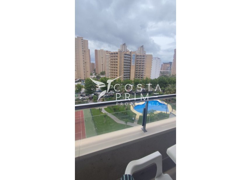 Wynajem długoterminowy - Mieszkanie w Bloku - Benidorm