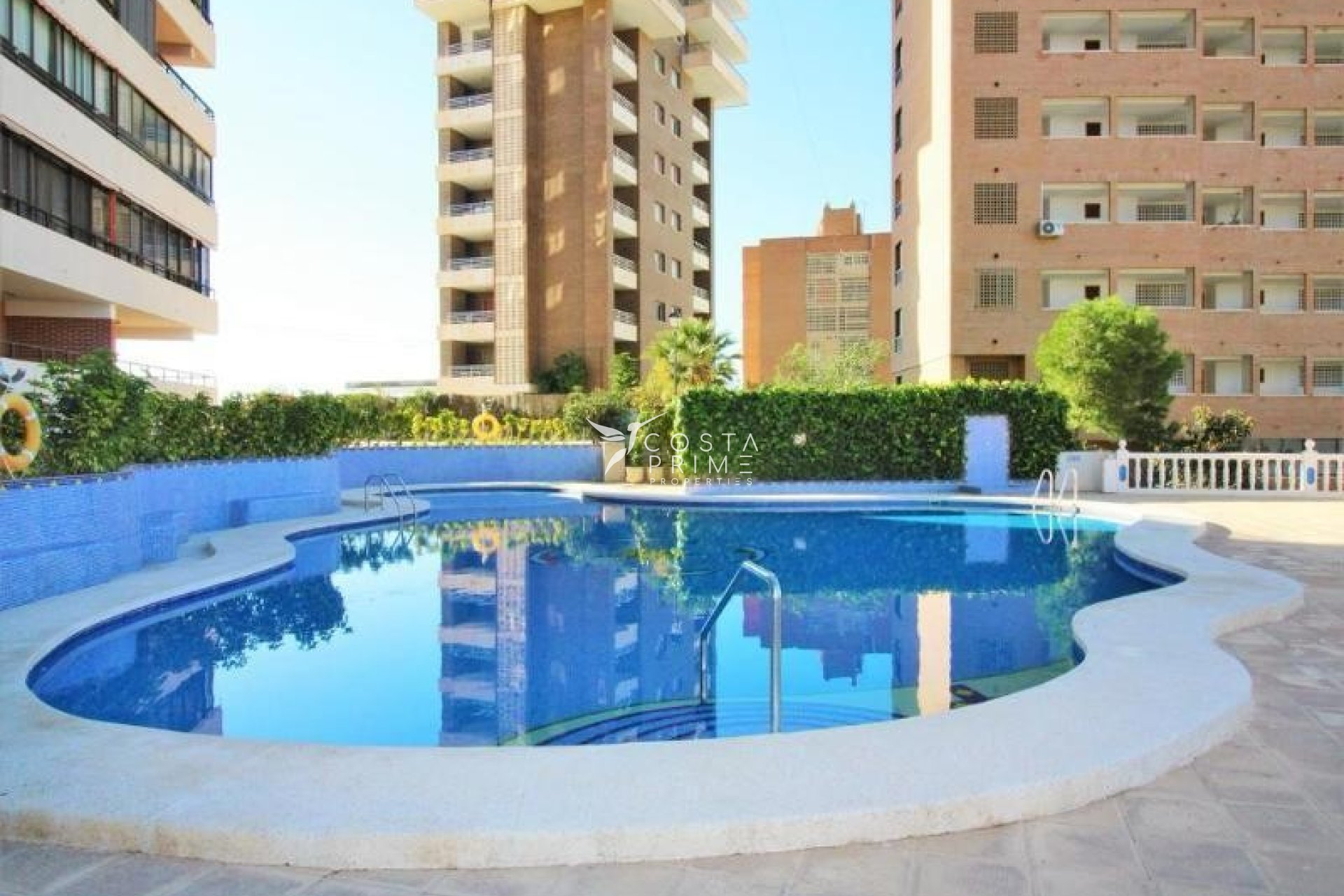 Wynajem krótkoterminowy - Mieszkanie w Bloku - Benidorm