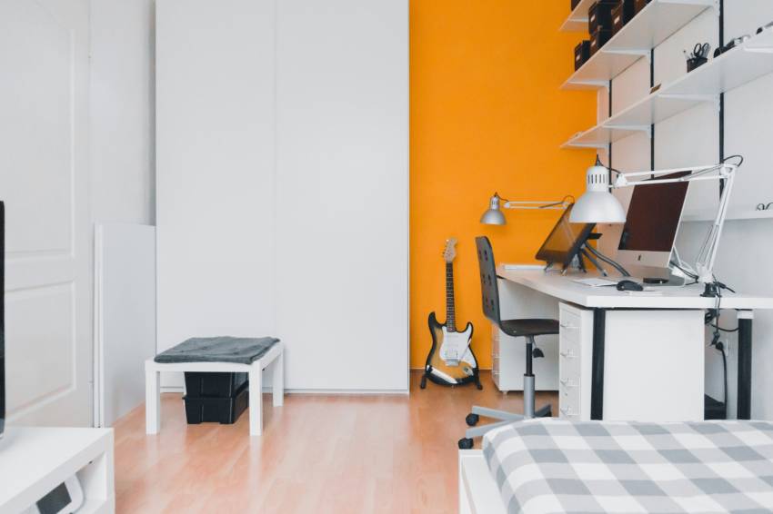The rise of bedroom rentals in Spain.