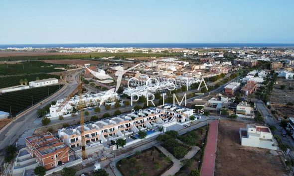 Obra nueva - Adosado / Pareado - Pilar de la Horadada