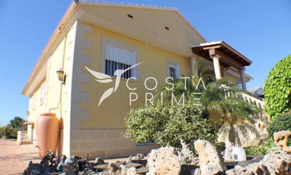 Resale - Villa  - Alfas del Pí