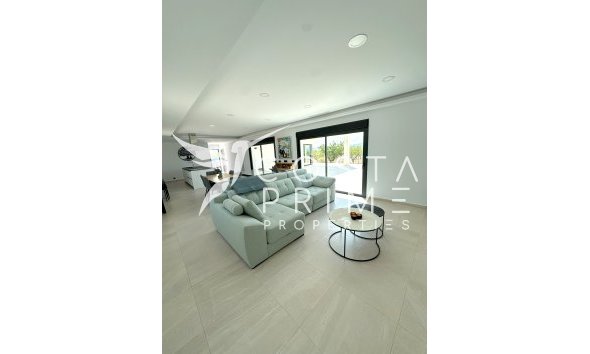 Obra nueva - Chalet / Villa - Pinoso