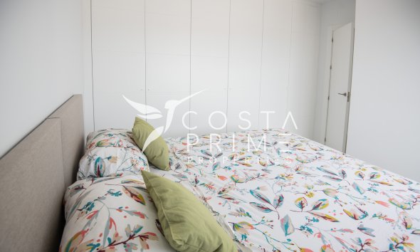 Nowy budynek - Szalet - Pinar de Campoverde