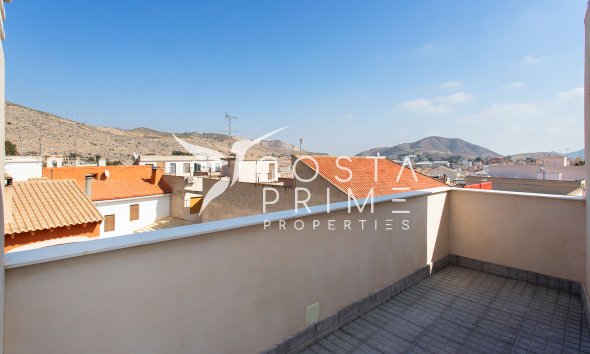 Nowy budynek - Daszek - Hondón de las Nieves