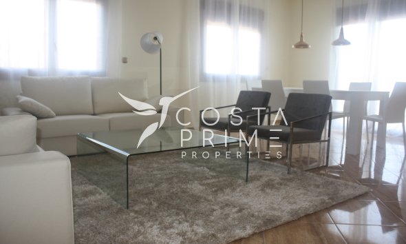 Nowy budynek - Szalet - Torrevieja