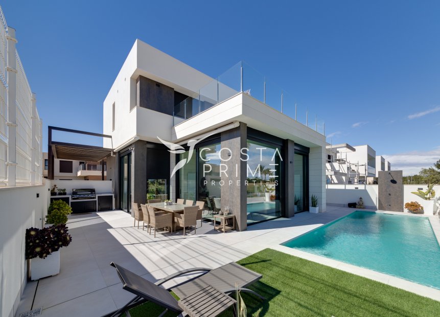 Obra nueva - Chalet / Villa - Pilar de la Horadada