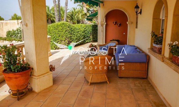 Resale - Villa  - Alfas del Pí