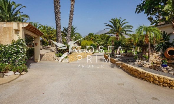 Resale - Villa  - Alfas del Pí