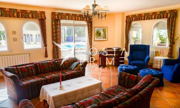 Resale - Villa  - Alfas del Pí