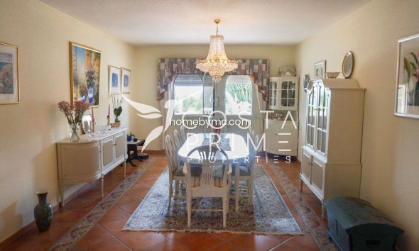 Resale - Villa  - Alfas del Pí