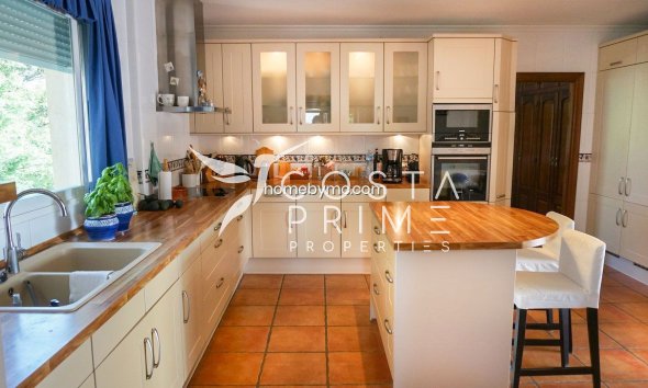 Resale - Villa  - Alfas del Pí