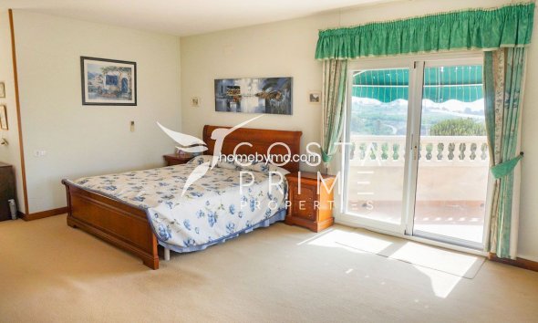 Resale - Villa  - Alfas del Pí