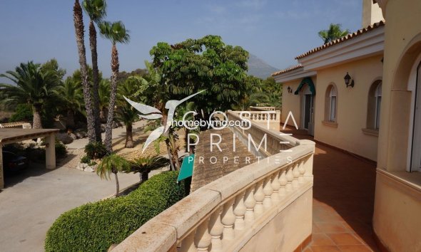 Resale - Villa  - Alfas del Pí