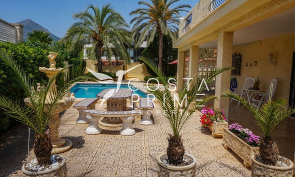 Resale - Villa  - Alfas del Pí