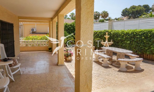 Resale - Villa  - Alfas del Pí