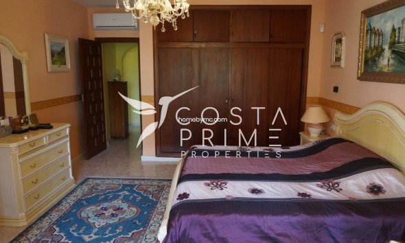 Resale - Villa  - Alfas del Pí