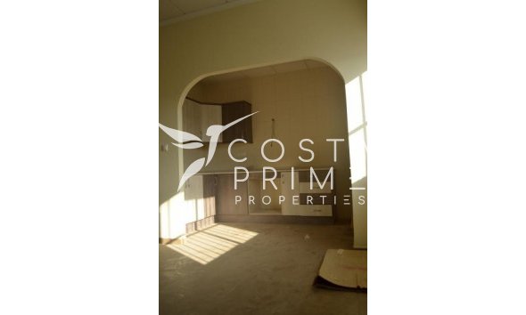 Resale - Commercial properties - Finestrat