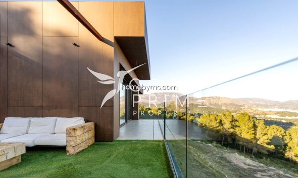 Resale - Villa  - Polop