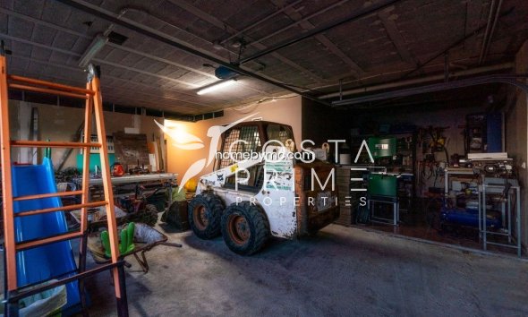 Resale - Villa  - Polop