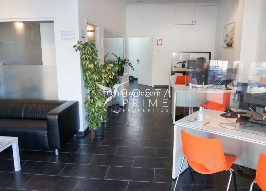 Resale - Commercial properties - Alfas del Pí