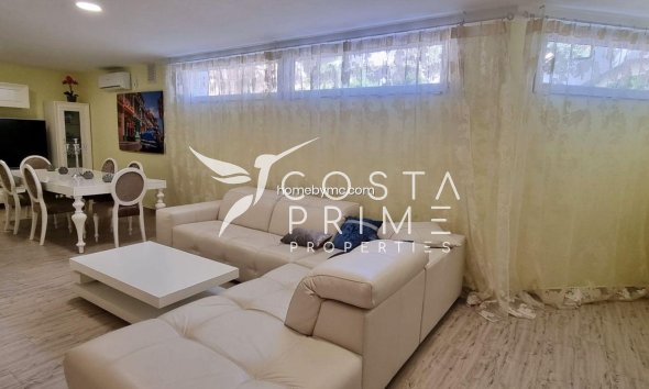 Resale - Villa  - Altea