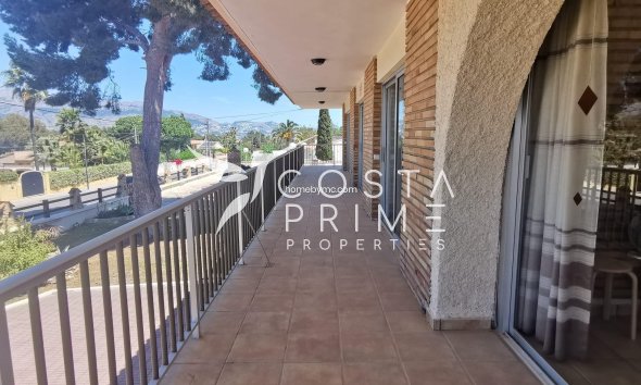 Resale - Villa  - Alfas del Pí