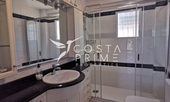 Resale - Villa  - Alfas del Pí