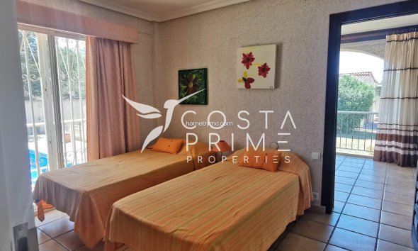 Resale - Villa  - Alfas del Pí