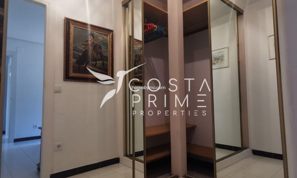 Resale - Villa  - Alfas del Pí