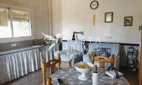 Resale - Villa  - Benidorm