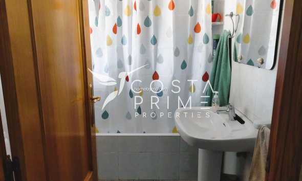 Resale - Villa  - Benidorm