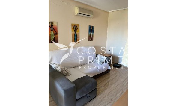 Resale - Apartment / Flat - Benidorm