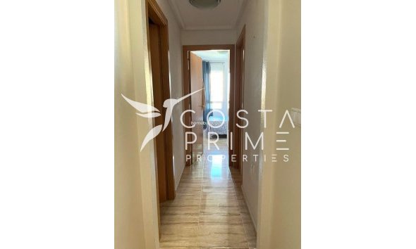 Resale - Apartment / Flat - Benidorm