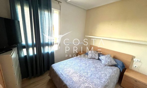 Resale - Apartment / Flat - Benidorm