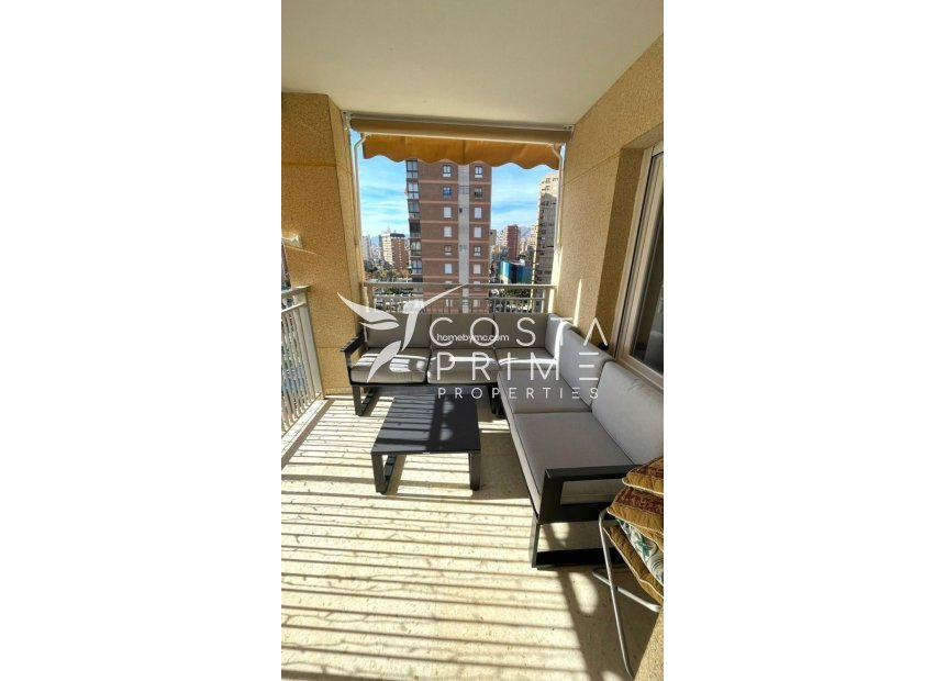 Resale - Apartment / Flat - Benidorm