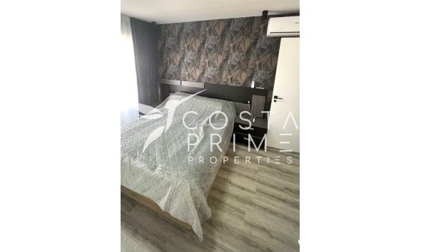 Resale - Apartment / Flat - Benidorm