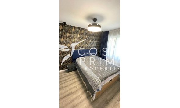 Resale - Apartment / Flat - Benidorm