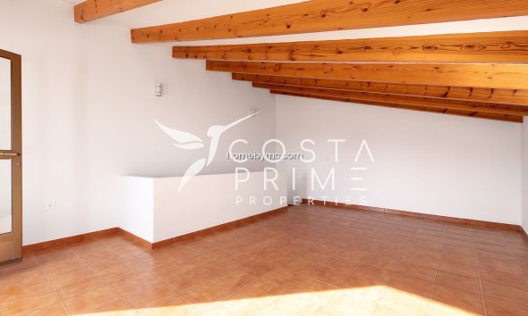 Odsprzedaż - Szalet - Alfas del Pí