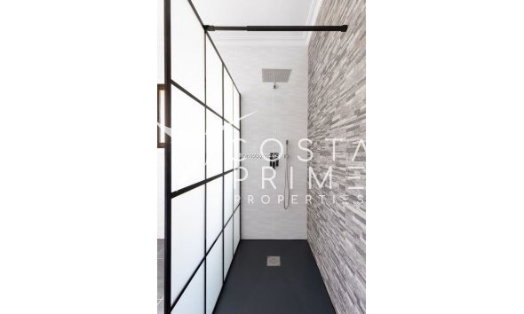 Odsprzedaż - Szalet - Alfas del Pí