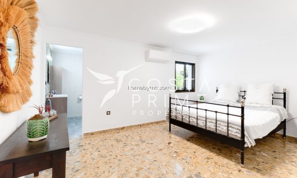 Odsprzedaż - Szalet - Alfas del Pí