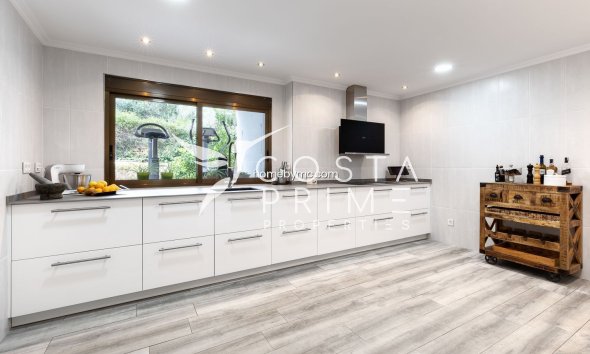 Odsprzedaż - Szalet - Alfas del Pí