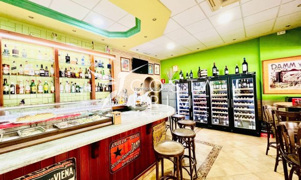 Resale - Commercial properties - Villajoyosa