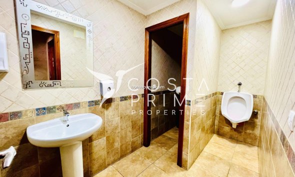 Resale - Commercial properties - Villajoyosa