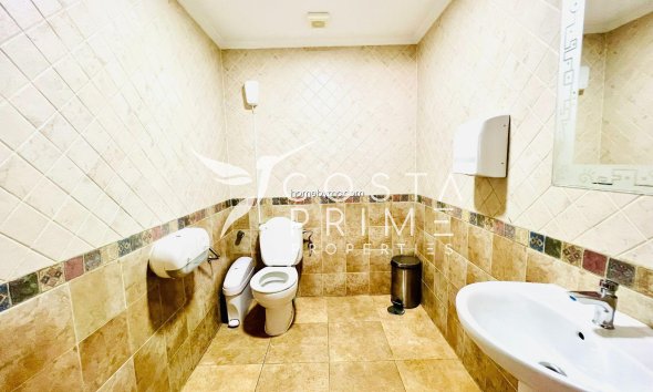 Resale - Commercial properties - Villajoyosa