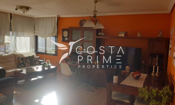 Resale - Apartment / Flat - Benidorm