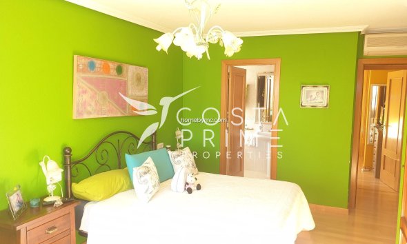 Resale - Apartment / Flat - Benidorm