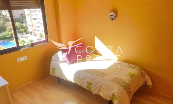 Resale - Apartment / Flat - Benidorm