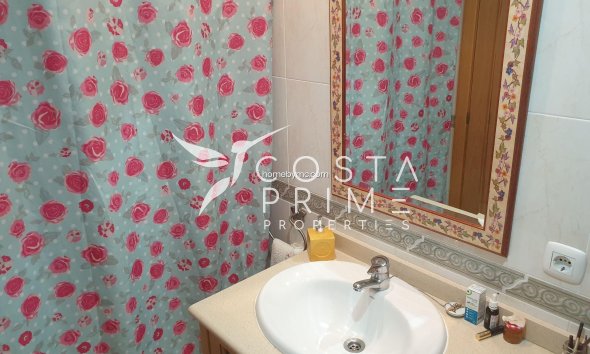 Resale - Apartment / Flat - Benidorm